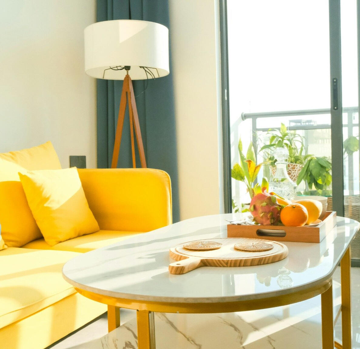 Complete and automated monitoring of your reservations Complete monthly support for short-term furnished rentals remotely, remote owner support, co-host service, profitable rental strategy